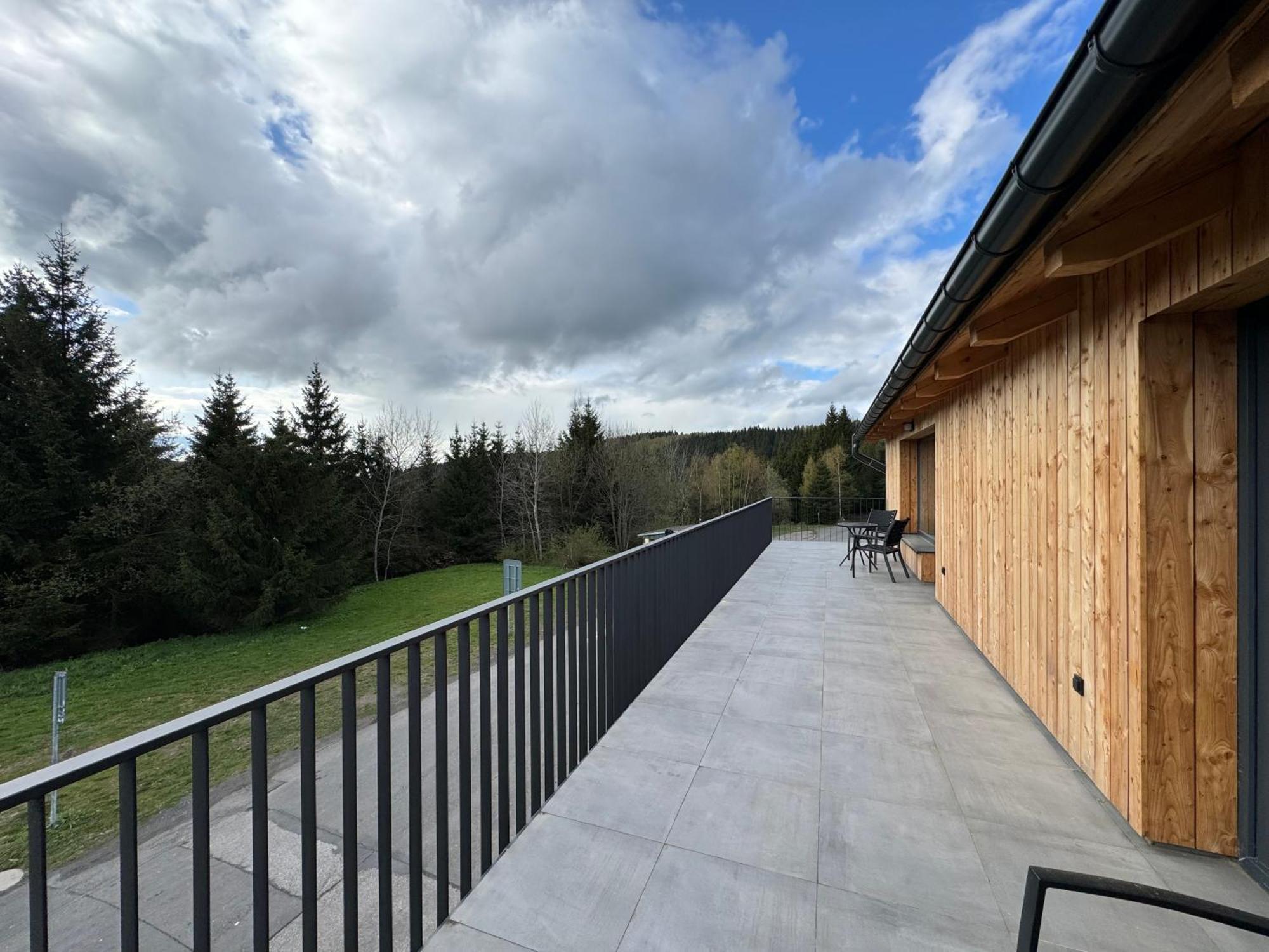 Flaje Apartmany Český Jiřetín Esterno foto